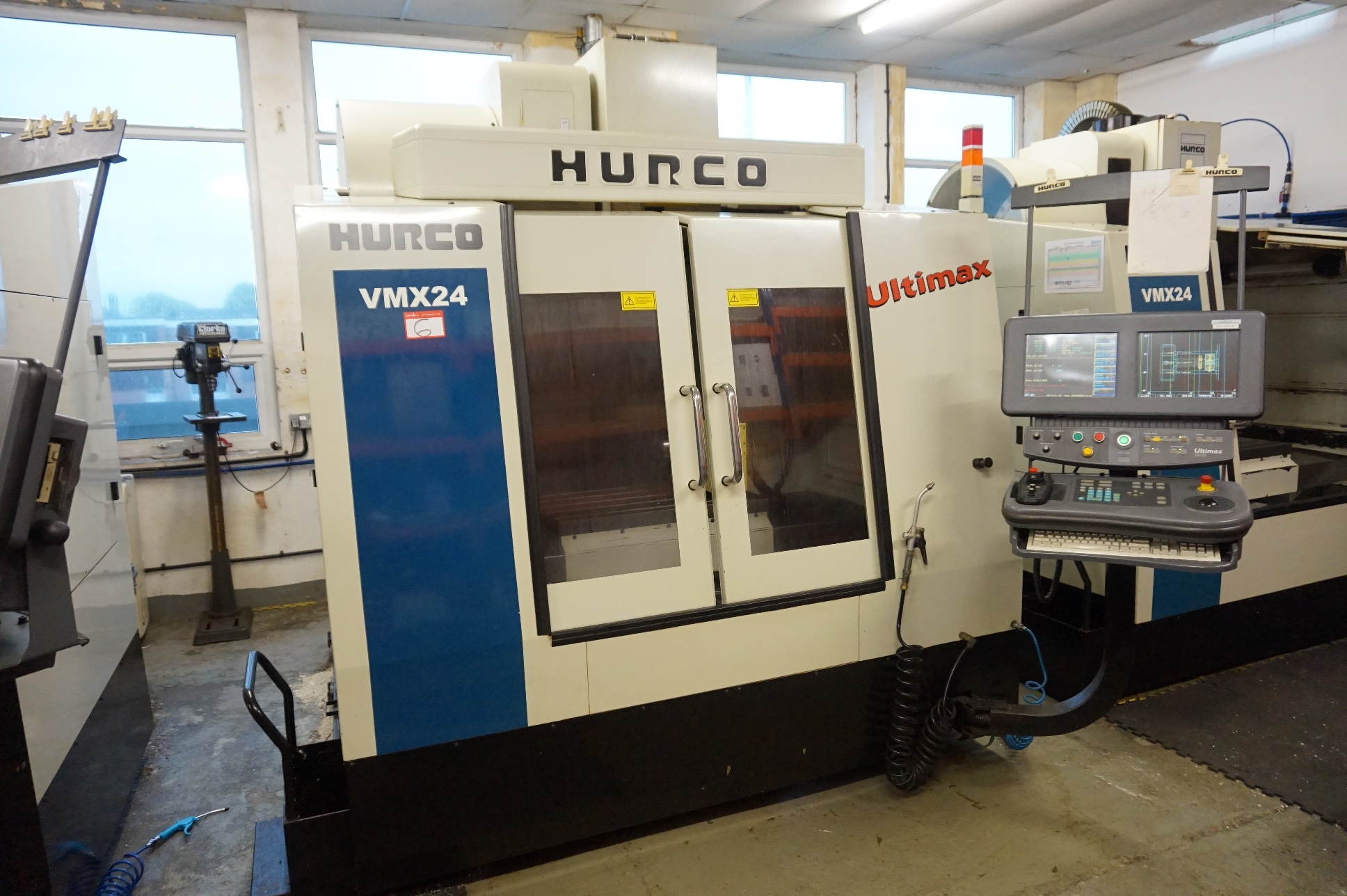 HURCO VMX 24  2003